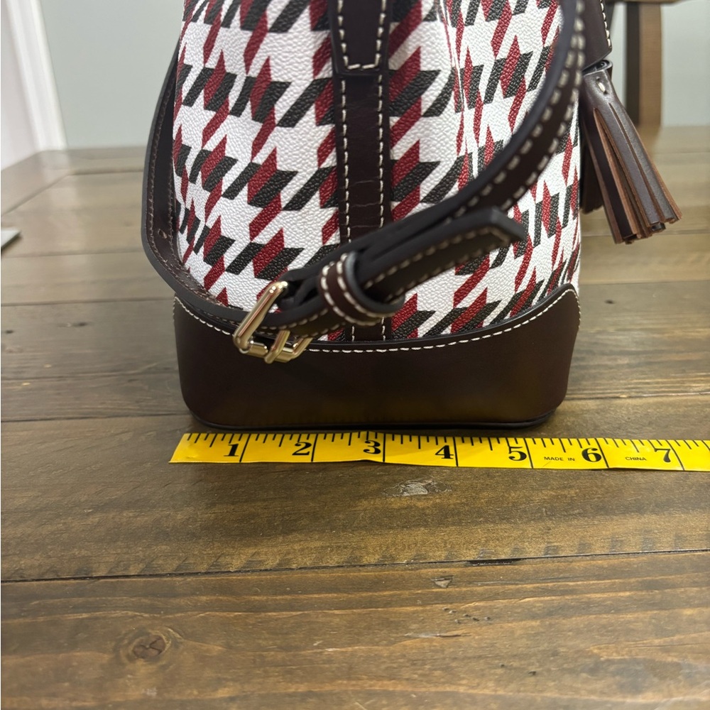 Dooney & Bourke Houndstooth Drawstring Crossbody Bucket Bag - Picture 13 of 14